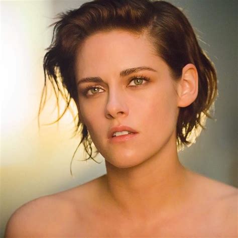 kristen stewart 2017 chanel perfumes